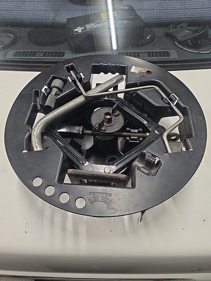 Product image 1 of 3
