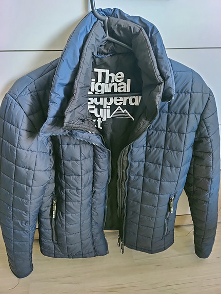 Product image 1 of 3