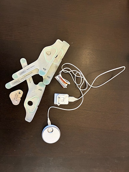 Product image 1 of 8