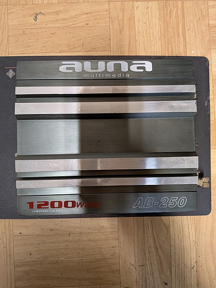 Product image 1 of 2