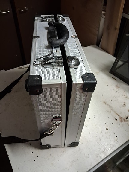 Product image 1 of 4