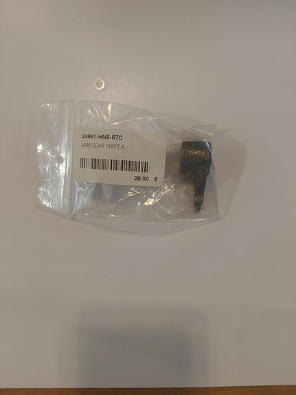 Product image 1 of 2