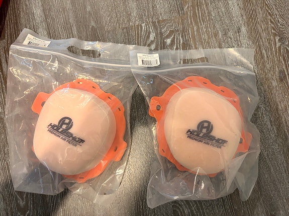 Product image 1 of 2