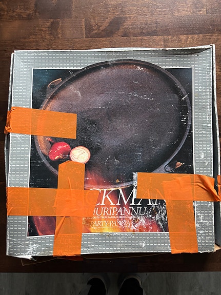 Product image 1 of 2