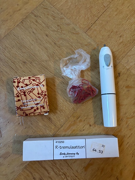 Product image 1 of 3