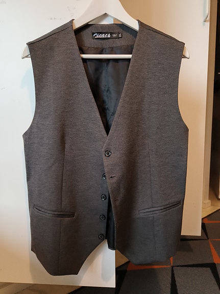 Product image 1 of 3