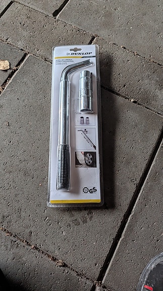 Product image 1 of 2