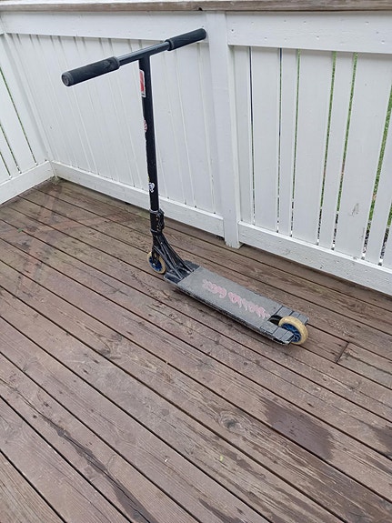 Product image 1 of 4