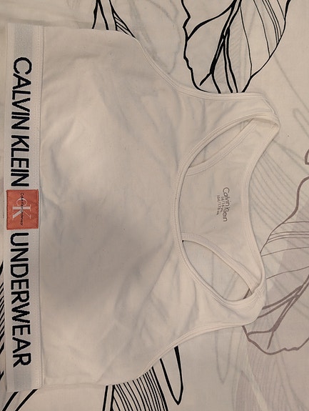 Product image 1 of 8