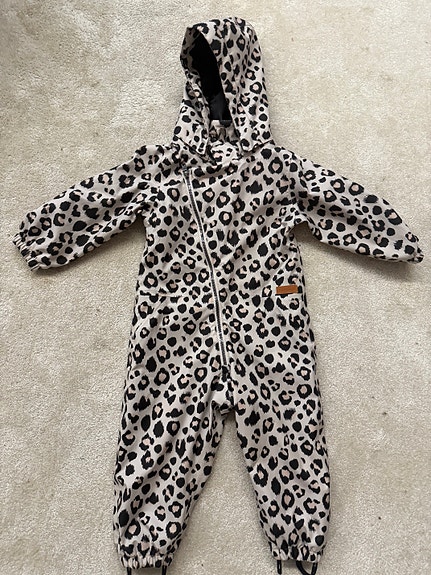 Product image 1 of 4