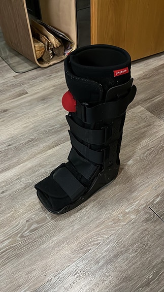 Product image 1 of 8