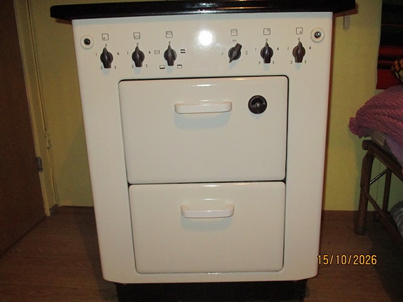 Product image 1 of 8