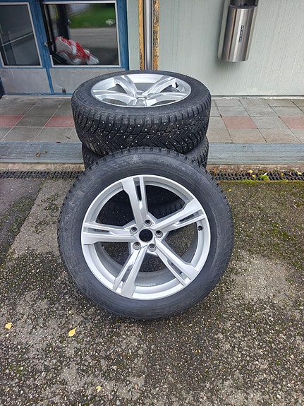 Product image 1 of 10