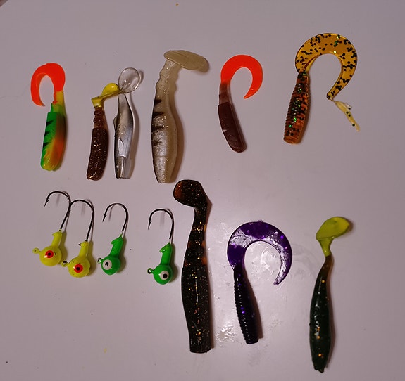 Product image 1 of 2