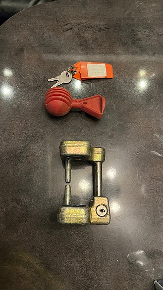 Product image 1 of 3