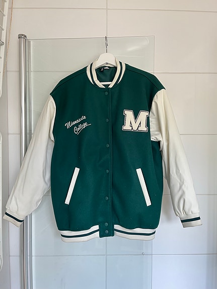 Product image 1 of 7