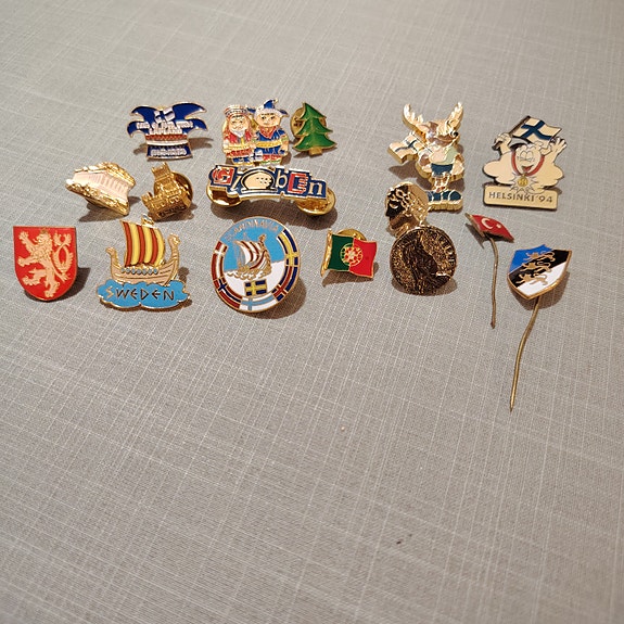 Product image 1 of 8