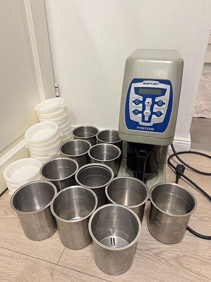 Product image 1 of 6