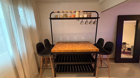 Product image 1 of 7