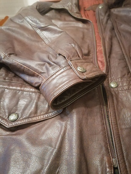 Product image 1 of 9