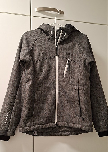 Product image 1 of 6