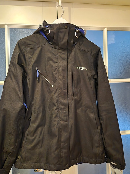 Product image 1 of 9