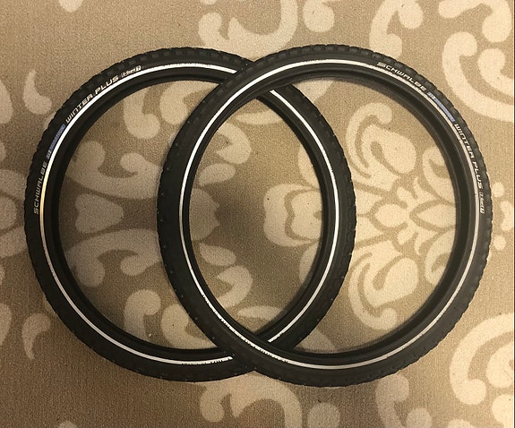 Product image 1 of 4