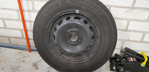 Product image 1 of 2