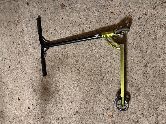 Product image 1 of 3