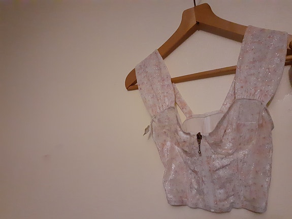 Product image 1 of 7