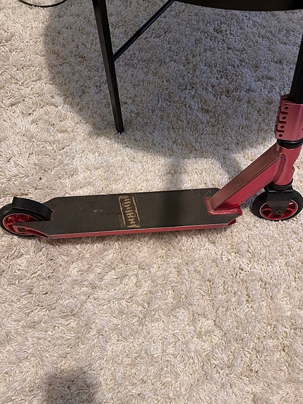 Product image 1 of 3