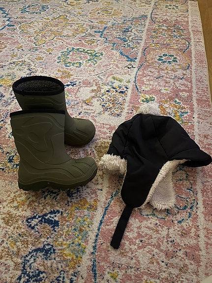 Product image 1 of 2
