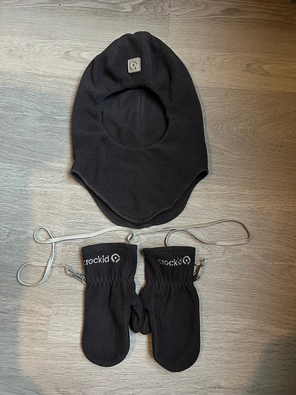 Product image 1 of 3