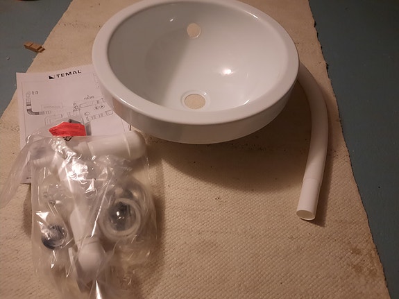 Product image 1 of 2