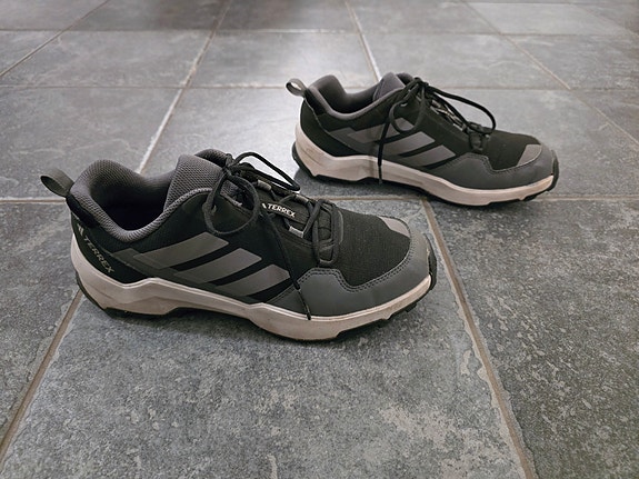 Product image 1 of 7