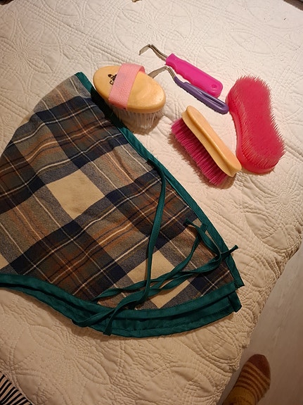 Product image 1 of 4