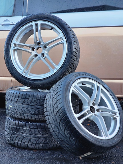 Product image 1 of 8