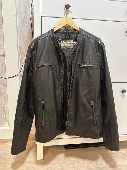 Product image 1 of 8