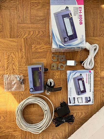 Product image 1 of 4