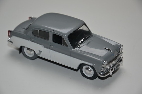 Product image 1 of 2