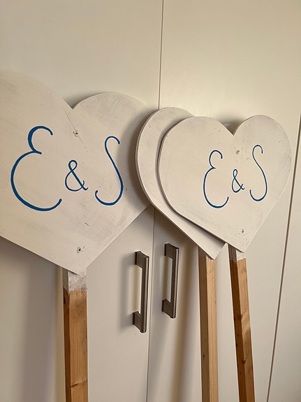 Product image 1 of 8