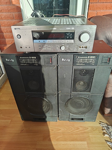 Product image 1 of 3