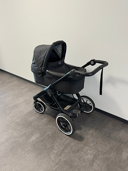 Product image 1 of 9