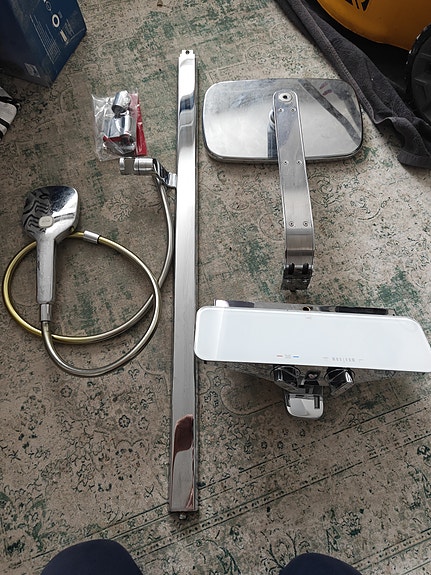 Product image 1 of 7