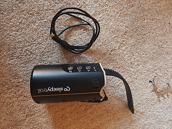 Product image 1 of 2