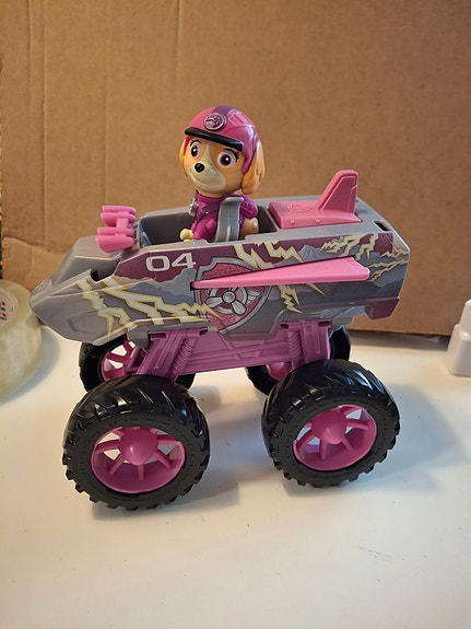 Product image 1 of 3