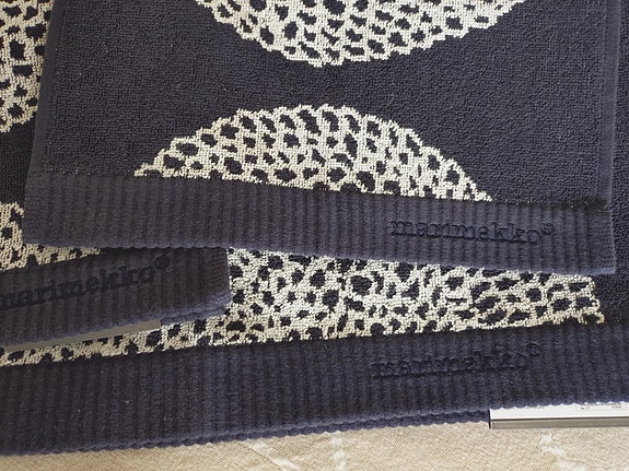 Product image 1 of 7