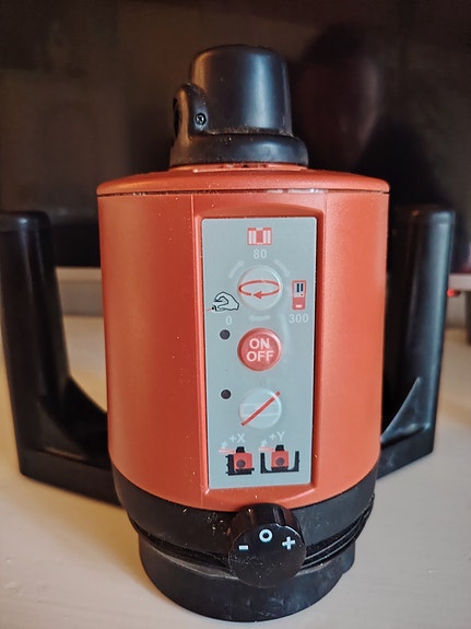 Product image 1 of 2
