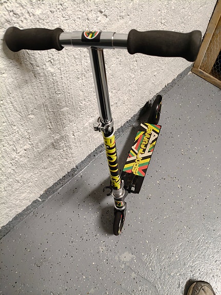 Product image 1 of 4