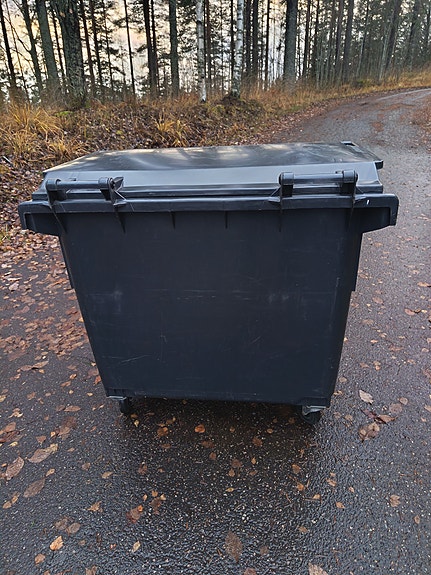Product image 1 of 8